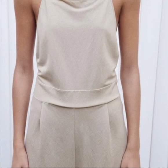 Zara Jumpsuit with side zip NWOT SZ L - Picture 3 of 7